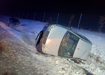 Wypadek na ekspresowej „siódemce". Jedna osoba ranna