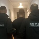 Zatrzymanie jednego z z podejrzanych o podpalenia w gminie Gowarczów / Fot. świętokrzyska policja