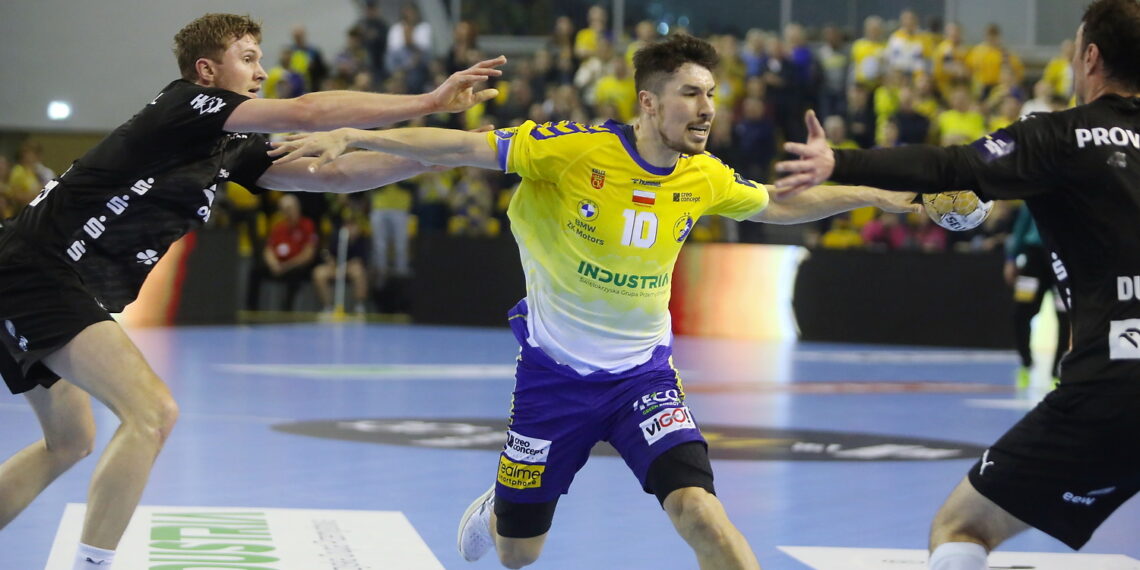 14.02.2024. Kielce. Mecz Ligi Mistrzów: Industria Kielce - THW Kiel. / Fot. Wiktor Taszłow - Radio Kielce