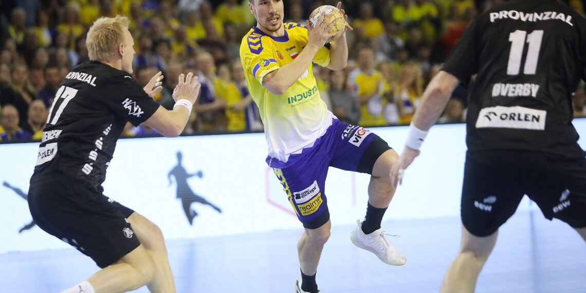 14.02.2024. Kielce. Mecz Ligi Mistrzów: Industria Kielce - THW Kiel. / Fot. Wiktor Taszłow - Radio Kielce