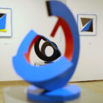 Dwa spojrzenia na rzeźbę i malarstwo dialogujące z przeszłością w kieleckim BWA - Radio Kielce