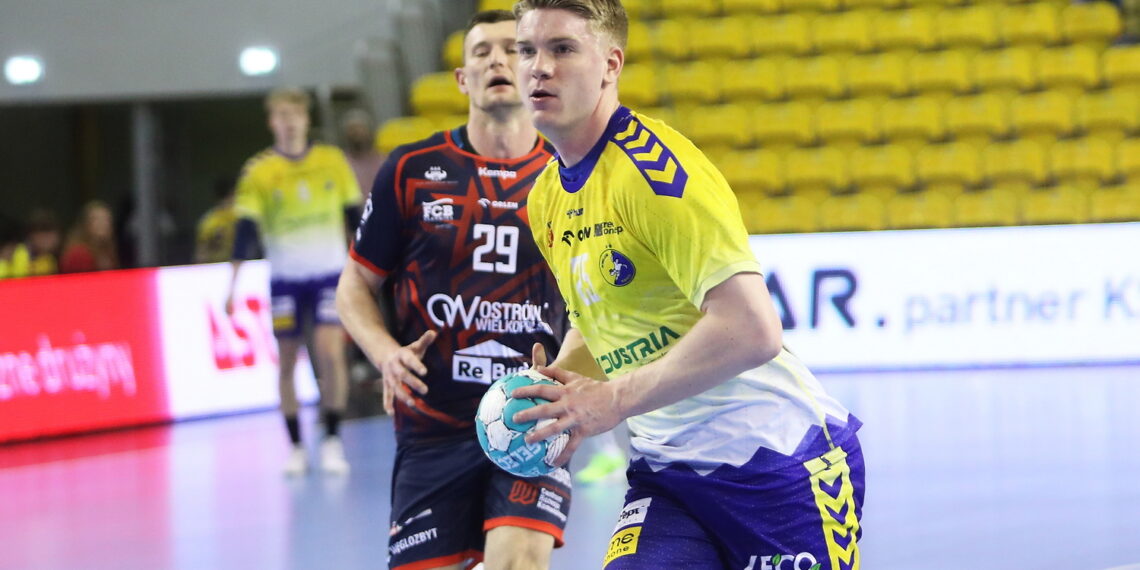 „Haki" zamienia Kielce na Bukareszt