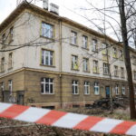 27.02.2024. Kielce. Rozbiórka byłego szpitala MSWiA / Fot. Wiktor Taszłow – Radio Kielce