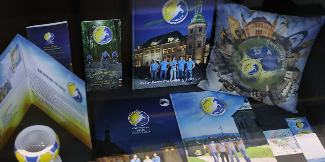 28.02.2024. Kielce. Otwarcie Muzeum Historii Klubu Iskry Kielce / Fot. Wiktor Taszłow - Radio Kielce