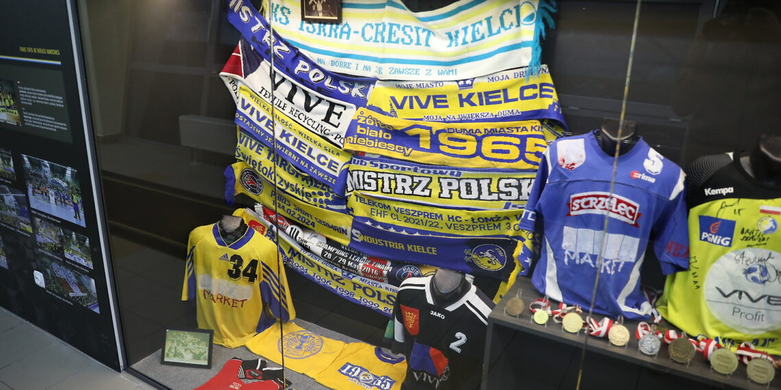 28.02.2024. Kielce. Otwarcie Muzeum Historii Klubu Iskry Kielce / Fot. Wiktor Taszłow - Radio Kielce