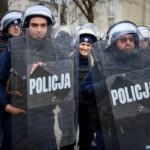 Świętokrzyscy policjanci trenowali na stadionie - Radio Kielce