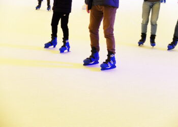 W Pińczowie jazda na lodowisku bez ograniczeń czasowych
