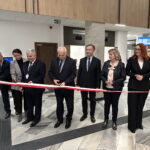 05.02.2024. Opatów. Otwarcie zmodernizowanej siedziby wydziału komunikacji starostwa powiatowego. / Fot. Patryk Wójcik - Radio Kielce