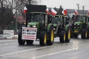 Blokada ronda w Nagłowicach. Rolnicy protestują