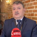 27.02.2024. Sandomierz. Podpisanie umowy z wykonawcą ulicy Lwowskiej bis. Na zdjęciu Maciej Grzeszczak - dyr. ŚZDW/ Fot. Grażyna Szlęzak - Radio Kielce