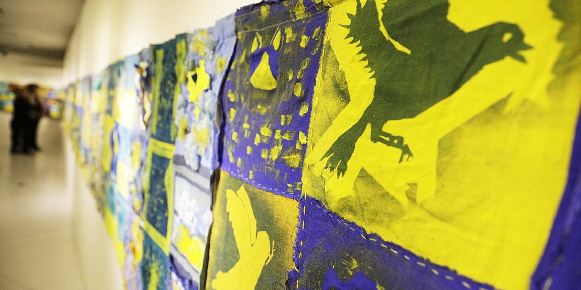 09.02.2024 Kielce. Muzeum Dialogu Kultur. Wystawa Blue-Yellow. Wstęga Nadziei. Ukraina / Fot. Jarosław Kubalski - Radio Kielce