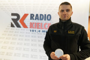 28.02.2024 Raport Dnia. Radio Kielce. Na zdjęciu: Ml bryg Marcin Bajur. / Fot. Aleksandra Kwaśniewska - Radio Kielce