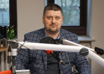19.02.2024. Radio Kielce. Studio Polityczne Radia Kielce. Na zdjęciu: Michał Godowski - Polskie Stronnictwo Ludowe / Fot. Aleksandra Kwaśniewska - Radio Kielce