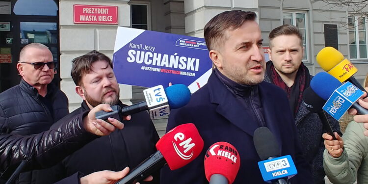 Kamil Suchański: urząd miasta powinien być scalony, a urzędnikom należą się podwyżki