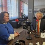 08.03.2024. Kielce. Rozmowa Dnia. Na zdjęciu (od lewej): Anna Głąb - Radio Kielce, Andrzej Mochoń - prezes Targów Kielce / Fot. Marzena Smoręda - Radio Kielce