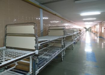 240 łóżek, materace i szafki do szpitali w Ukrainie / Fot. ŚCO
