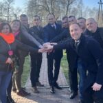 08.03.2024. Iwaniska. Konferencja Ireneusza Ciepieli, kandydata w wyborach na fotel burmistrza Miasta i Gminy Iwaniska. Podczas spotkania zostali przedstawieni kandydaci na radnych miejskich z komitetu „Wspólnie dla Gminy Iwaniska” / Fot. Patryk Wójcik - Radio Kielce