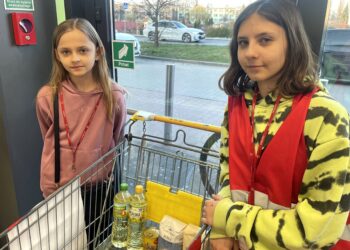 Trwa zbiórka żywności dla potrzebujących w Sandomierzu