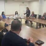 23.03.2024. Starachowice. Promocja książki Magdaleny Szefernaker „Samorząd na obcasach” / Fot. Anna Głąb – Radio Kielce