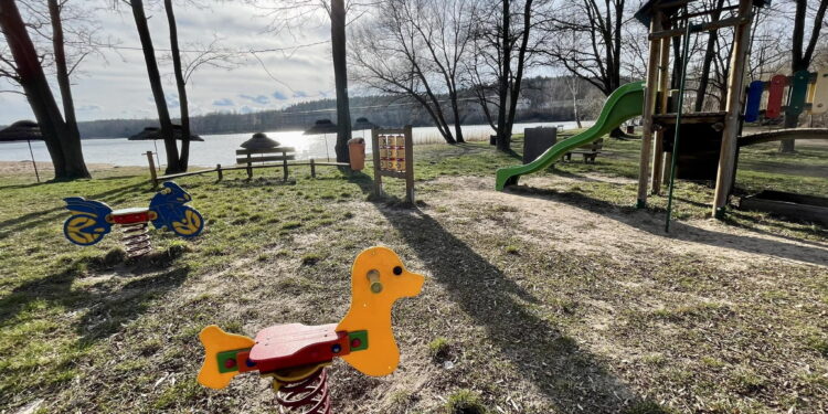 Przerwane prace przy rewitalizacji Piachów