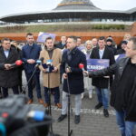 Partyjni i bezpartyjni. Walczą o mandaty i zachwalają Kamila Suchańskiego