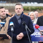 07.03.2024. Kielce. Prezentacja liderów listy wyborczej komitetu „Suchański Bezpartyjni Koalicja dla Kielc”. Na zdjęciu (w środku): Marcin Solakiewicz / Fot. Wiktor Taszłow - Radio Kielce