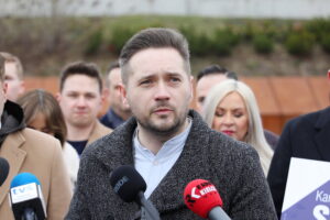 07.03.2024. Kielce. Prezentacja liderów listy wyborczej komitetu „Suchański Bezpartyjni Koalicja dla Kielc”. Na zdjęciu: Dariusz Kisiel / Fot. Wiktor Taszłow - Radio Kielce