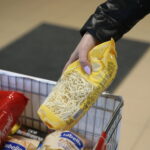 08.03.2024. Kielce. Przedświąteczna zbiórka żywności / Fot. Wiktor Taszłow - Radio Kielce