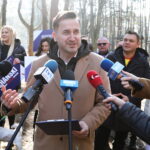 Kandydat na prezydenta Kielc zapowiedział wspieranie zwierząt ze schroniska w Dyminach