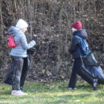 09.03.2024. Miedziana Góra. Akcja sprzątania rzeki Bobrza / Fot. Wiktor Taszłow - Radio Kielce