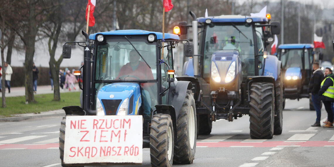 Protest rolników w centrum Kielc