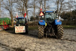 21.03.2024. Cedzyna. Protest rolników / Fot. Adrian Karwat - Radio Kielce