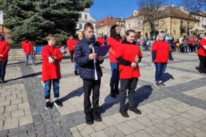 21.03.2024. Sandomierz. Obchody Światowego Dnia Osób z Zespołem Downa / Fot. Grażyna Szlęzak - Radio Kielce