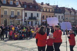 21.03.2024. Sandomierz. Obchody Światowego Dnia Osób z Zespołem Downa / Fot. Grażyna Szlęzak - Radio Kielce