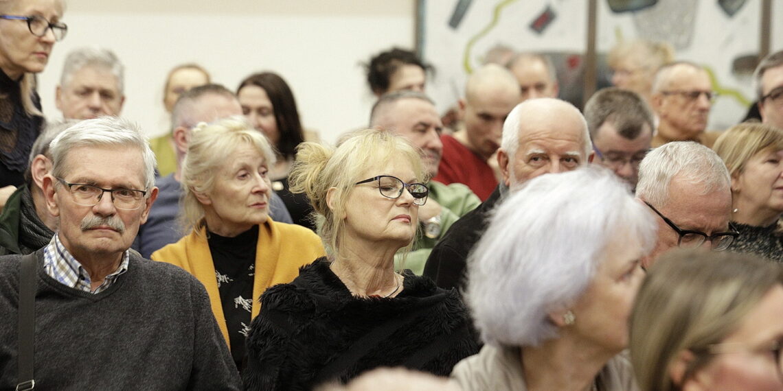 14.03.2024 Kielce. WBK. Spotkanie z pisarzem Szczęsnym Wrońskim / Fot. Jarosław Kubalski - Radio Kielce