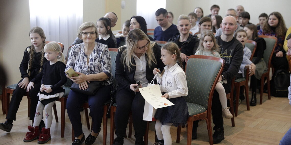 15.03.2024 Kielce. Finał konkursu plastycznego dla dzieci "Kielce - Moje Miasto w 2024 roku" / Fot. Jarosław Kubalski - Radio Kielce