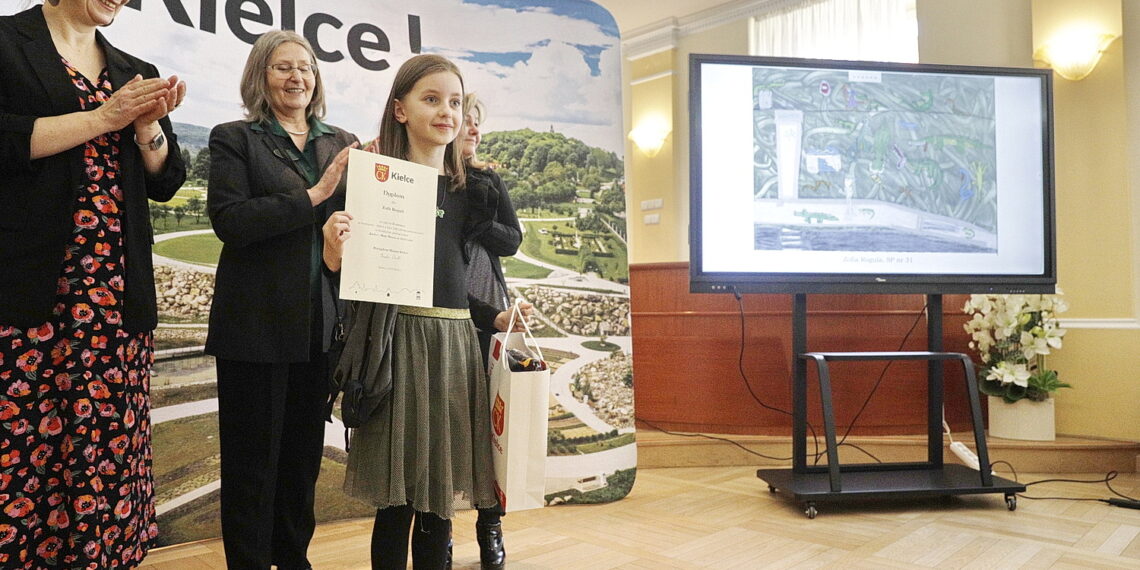 15.03.2024 Kielce. Finał konkursu plastycznego dla dzieci "Kielce - Moje Miasto w 2024 roku" / Fot. Jarosław Kubalski - Radio Kielce