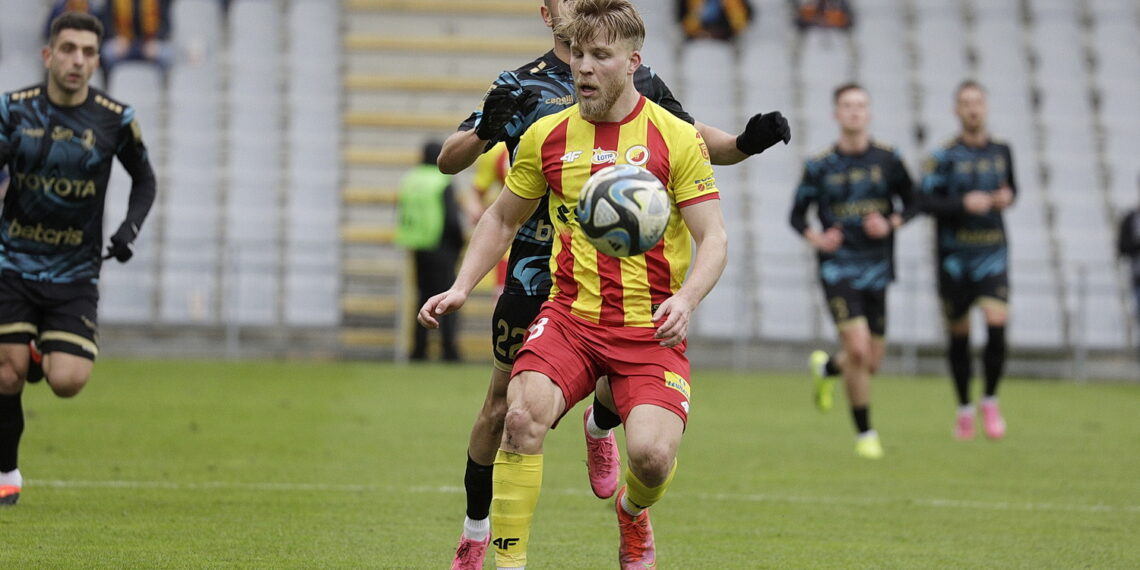 17.03.2024. Kielce. 25. kolejka PKO BP Ekstraklasy Korona Kielce - Pogoń Szczecin / Fot. Jarosław Kubalski - Radio Kielce