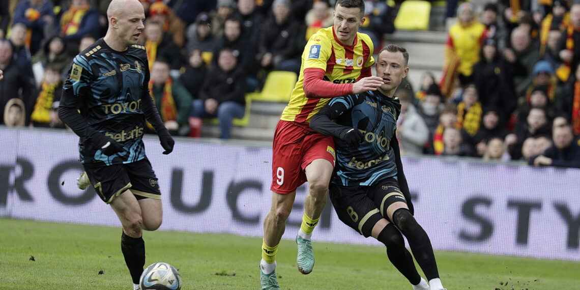 17.03.2024. Kielce. 25. kolejka PKO BP Ekstraklasy Korona Kielce - Pogoń Szczecin / Fot. Jarosław Kubalski - Radio Kielce