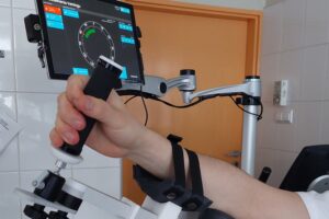 Robot rehabilitacyjny Luna-EMG / źródło: szpital Starachowice