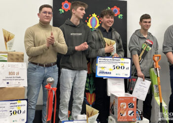 Multimedialne Centrum Edukacyjno-Szkoleniowe dla uczniów w Sichowie Dużym - Radio Kielce