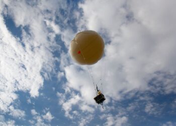Każdego dnia balony meteorologiczne wypuszczane są z ok. 1300 stacji na świecie