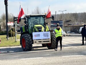 20.03.2024. Kielce. Protest rolników na ul. Łódzkiej / Fot. Marcin Marszałek - Radio Kielce