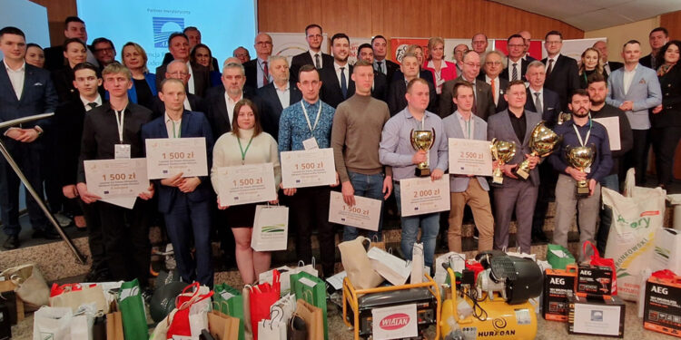 Poznaliśmy laureatów Olimpiady Młodych Producentów Rolnych - Radio Kielce