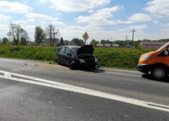 Jedna osoba ranna w wypadku we Włostowie