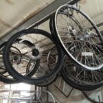 12.04.2024. Ostrowiec Św. W warsztacie Sebastiana Majewskiego powstają rowery i riksze / Fot. Patryk Wójcik - Radio Kielce