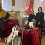 11.04.2024. Sandomierz. Wystawa "Wielcy malarze na stołach sandomierskiej "Marmolady" / Fot. Grażyna Szlęzak - Radio Kielce