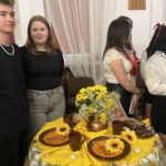 11.04.2024. Sandomierz. Wystawa "Wielcy malarze na stołach sandomierskiej "Marmolady" / Fot. Grażyna Szlęzak - Radio Kielce