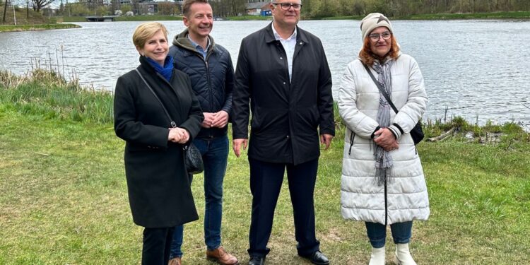 Kielecki zalew to miejsce zapomniane przez władze miasta - mówią kandydaci Trzeciej Drogi na radnych
