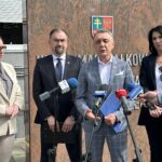 12.04.2024. Kielce. Konferencja prasowa. Na zdjęciu (od lewej): Joanna Madjoury, Gerard Pedrycz, Jan Maćkowiak, Renata Gruszczyńska / Fot. Marcin Marszałek - Radio Kielce